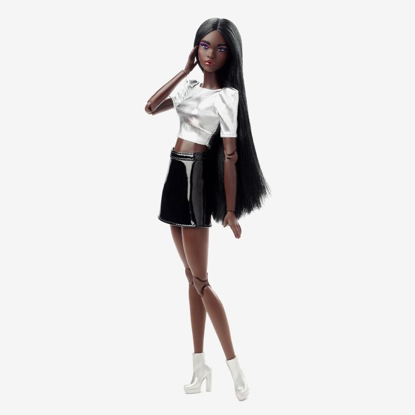 Barbie Signature Barbie Looks Doll (Tall, Dark Brown) New Arrival