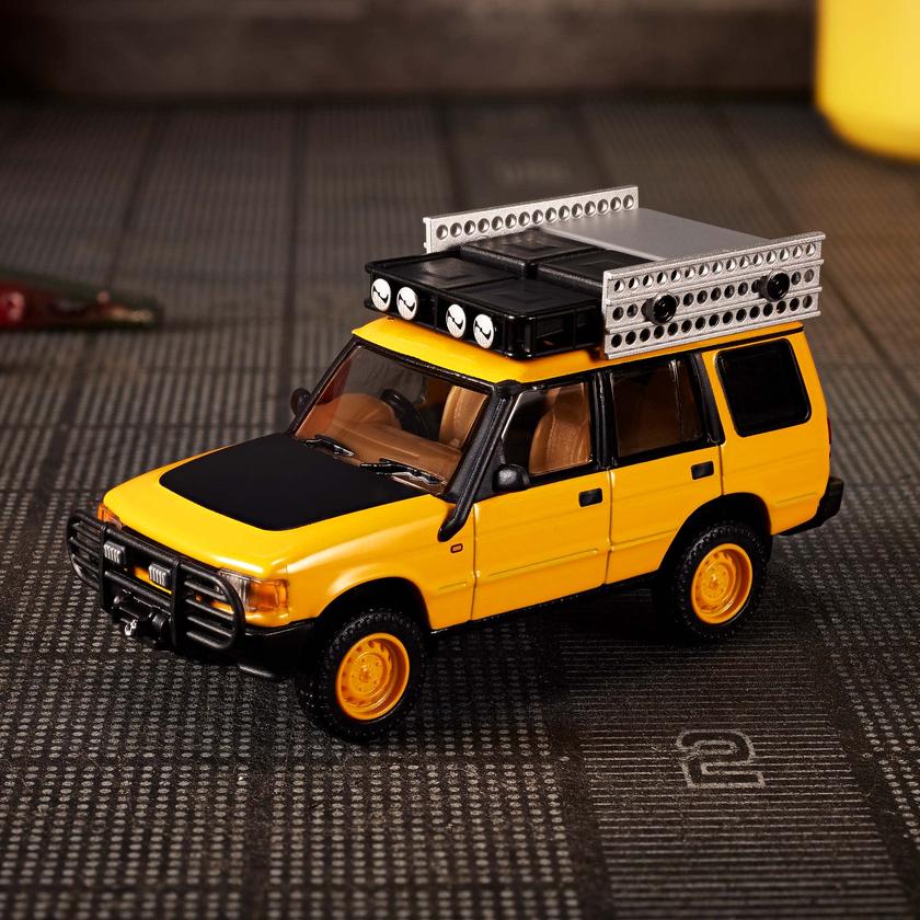 Hot Wheels Elite 64 Mod Shop '94 Land Rover Discovery Best Seller