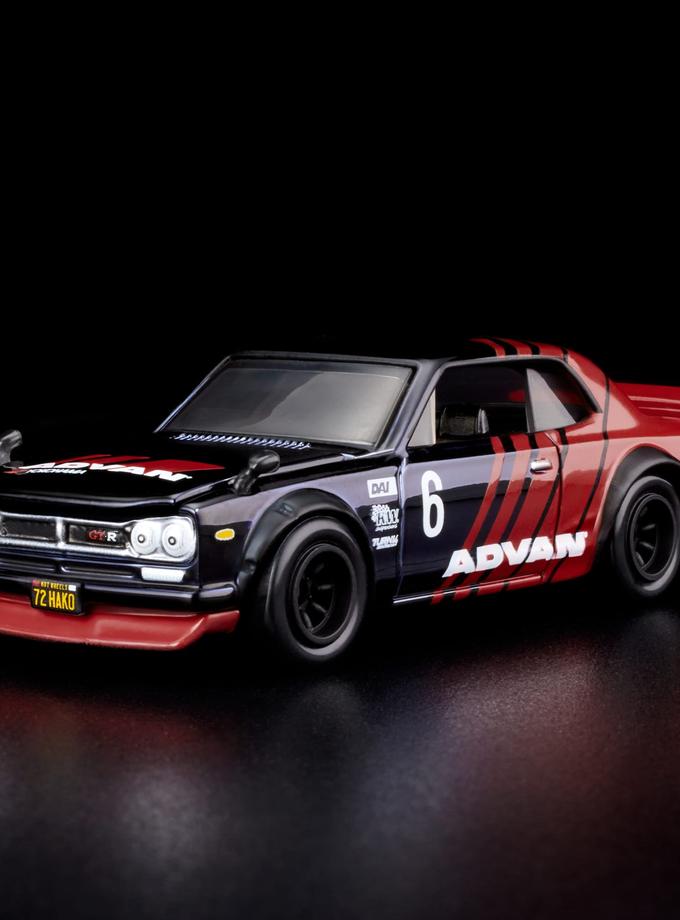 Hot Wheels RLC 1972 Skyline H/T 2000GT-R For Sale