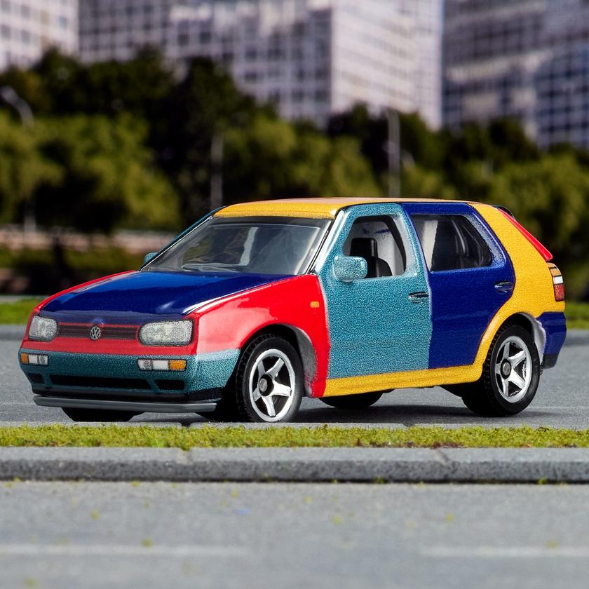 Matchbox 1995 Volkswagen Golf Harlequin Free shipping