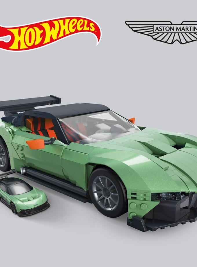 MEGA Hot Wheels Aston Martin Vulcan Vehicle Building Kit (986 Pieces) Same Day Delivery