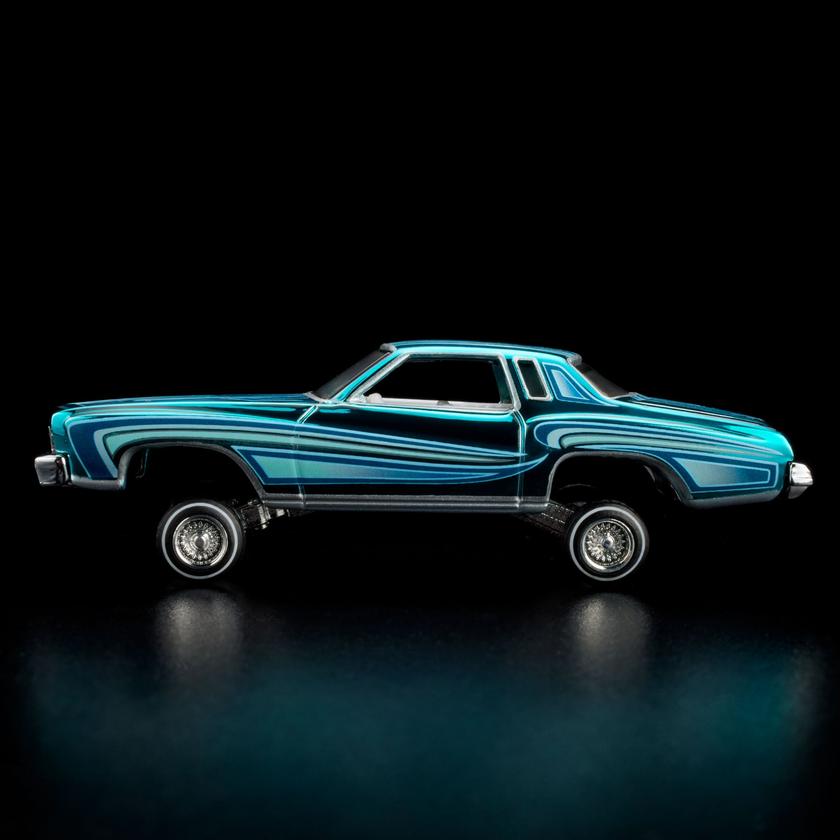 RLC Exclusive 1975 Chevrolet Monte Carlo Best Seller