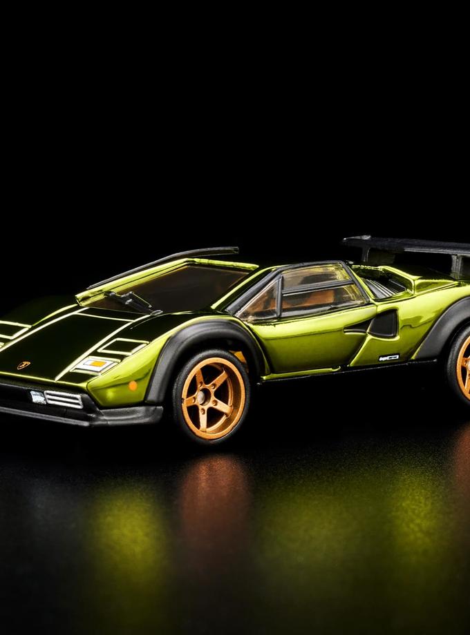 RLC EXCLUSIVE ’82 LAMBORGHINI COUNTACH LP 500 S For Sale