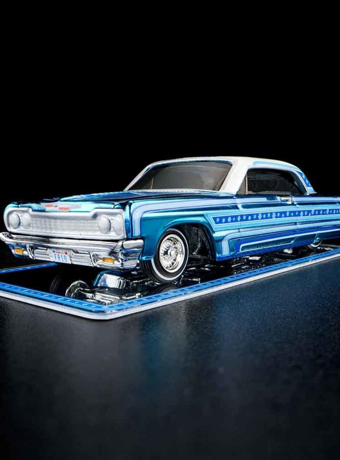 RLC Exclusive Holiday ’64 Impala Same Day Delivery