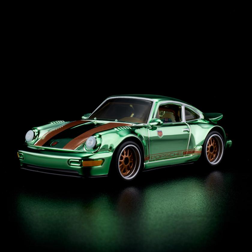 RLC Exclusive Magnus Walker “Urban Outlaw” Porsche 964 On Sale