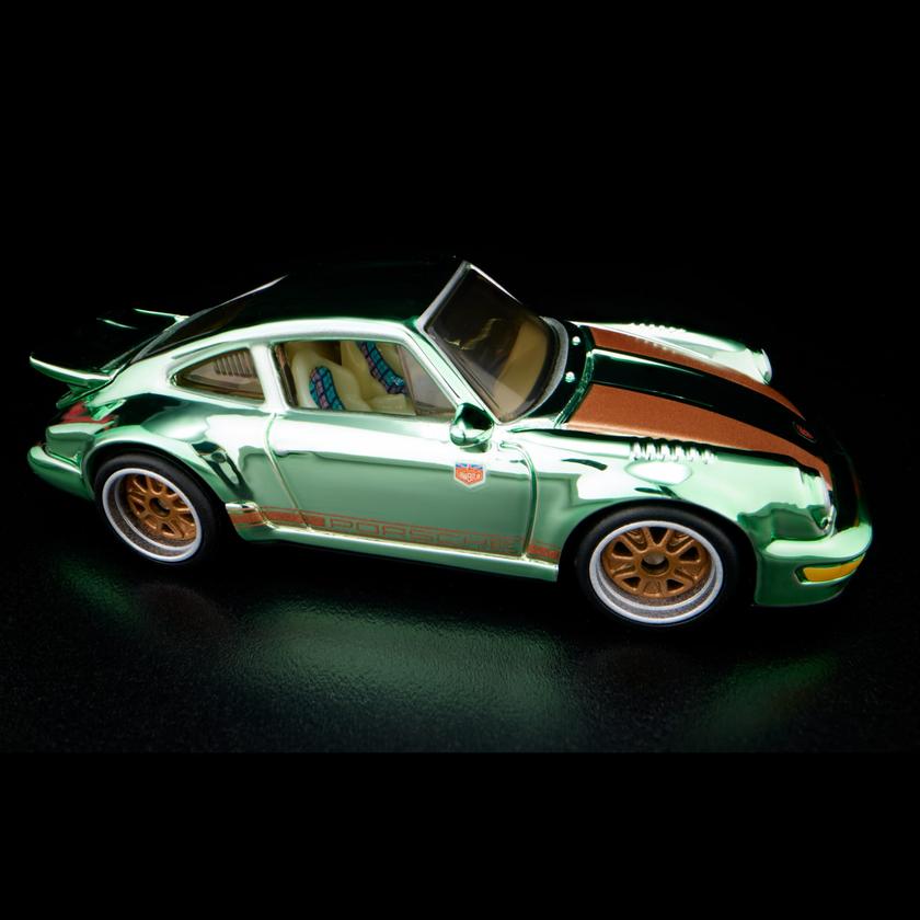 RLC Exclusive Magnus Walker “Urban Outlaw” Porsche 964 On Sale