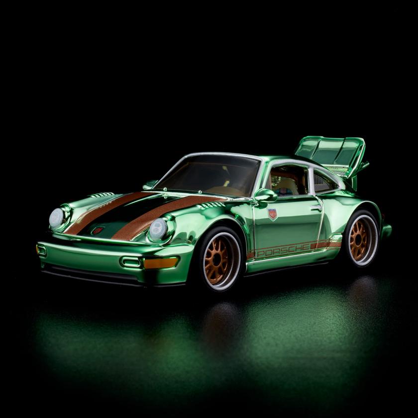 RLC Exclusive Magnus Walker “Urban Outlaw” Porsche 964 On Sale